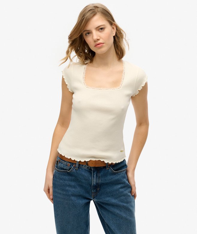 Rüschen-Shirt mit eckigem Ausschnitt für jeden Tag
