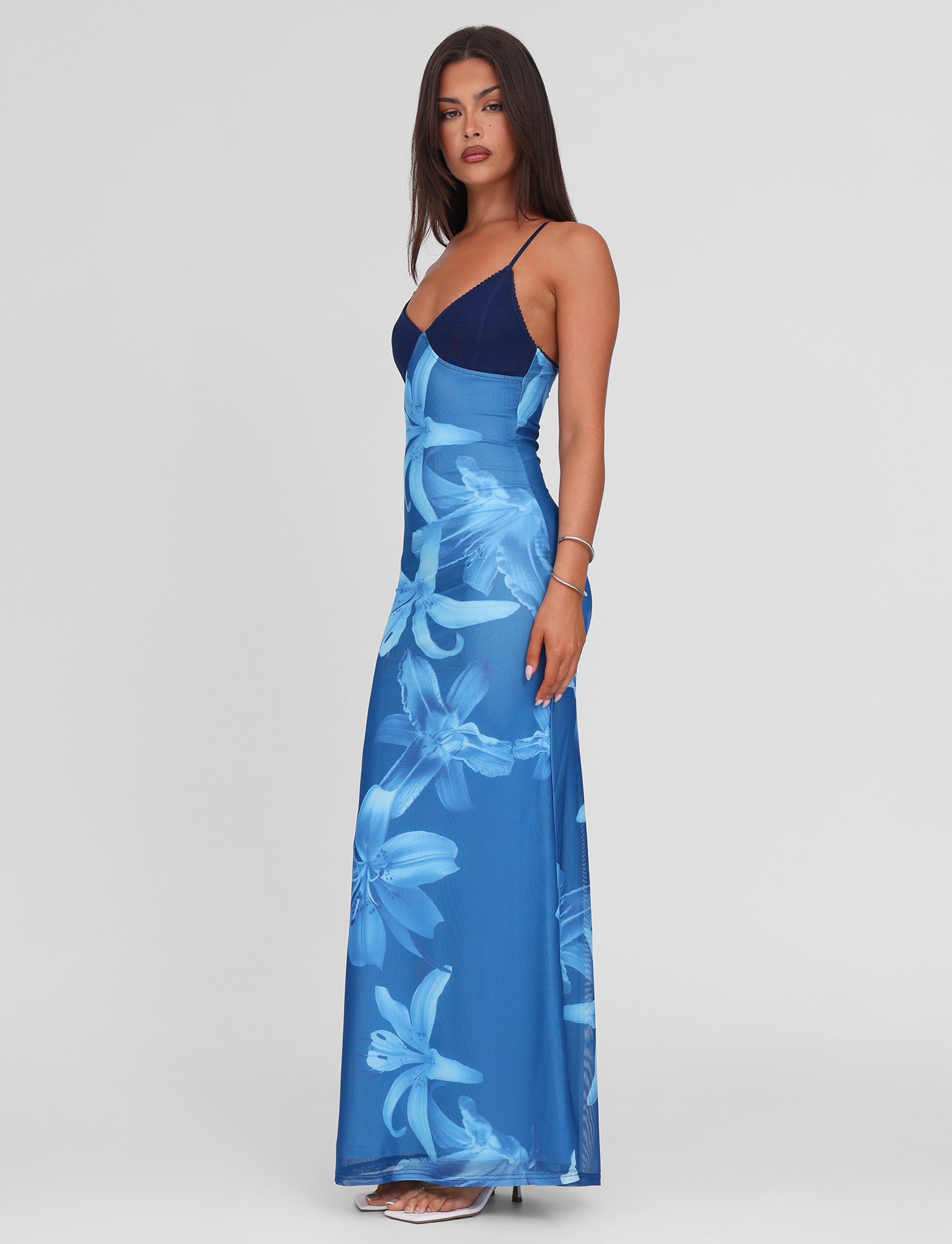 BLAUES ORCHIDEENKLEID
